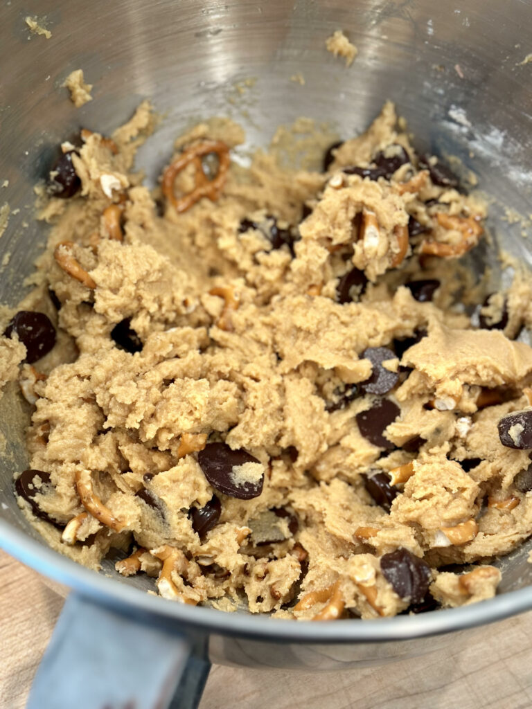 Peanut Butter Cookies with Chocolate Chips and Pretzels